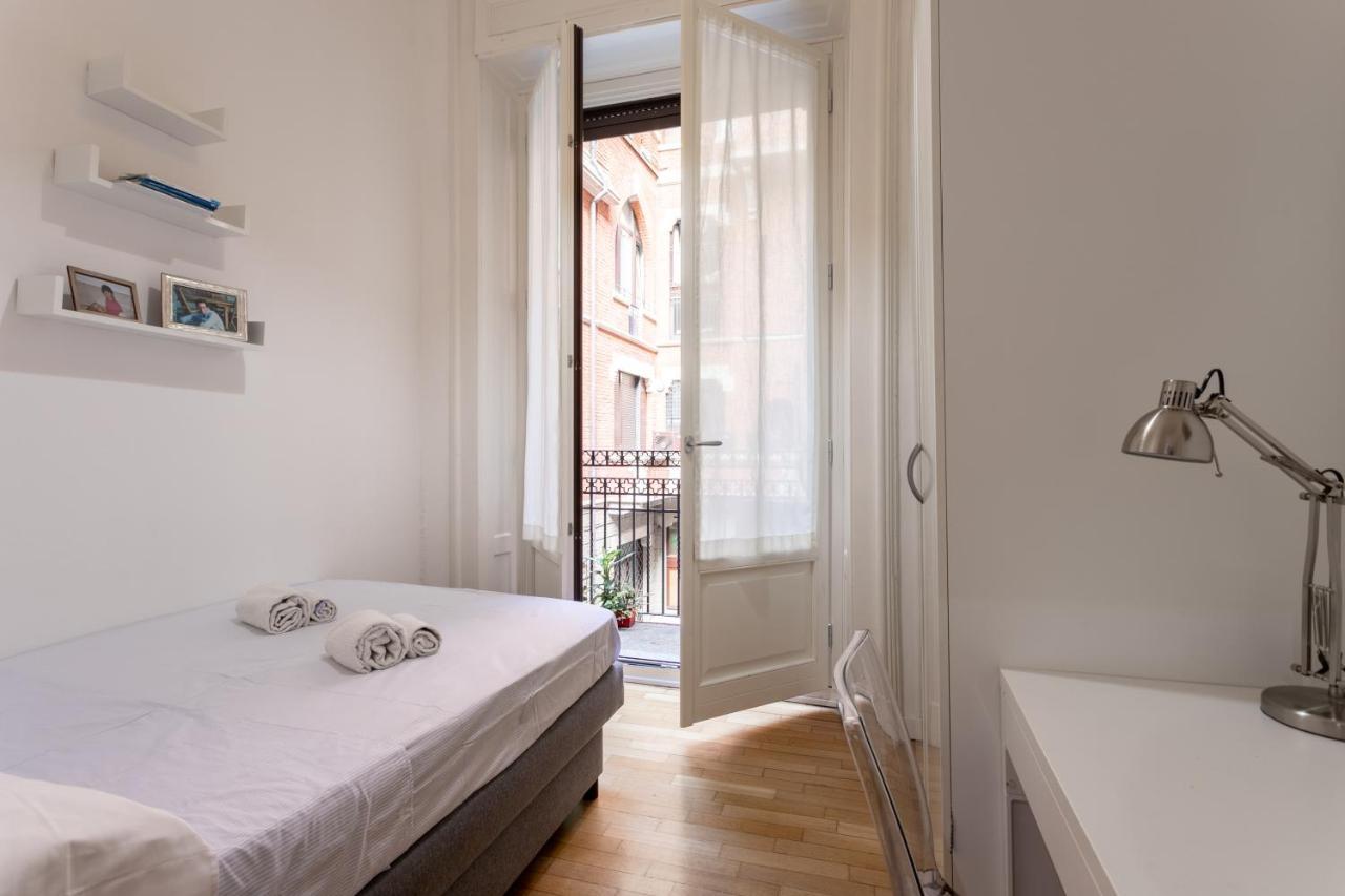 Co99 - Modern Two Bedrooms In Castello Cova * Mailand