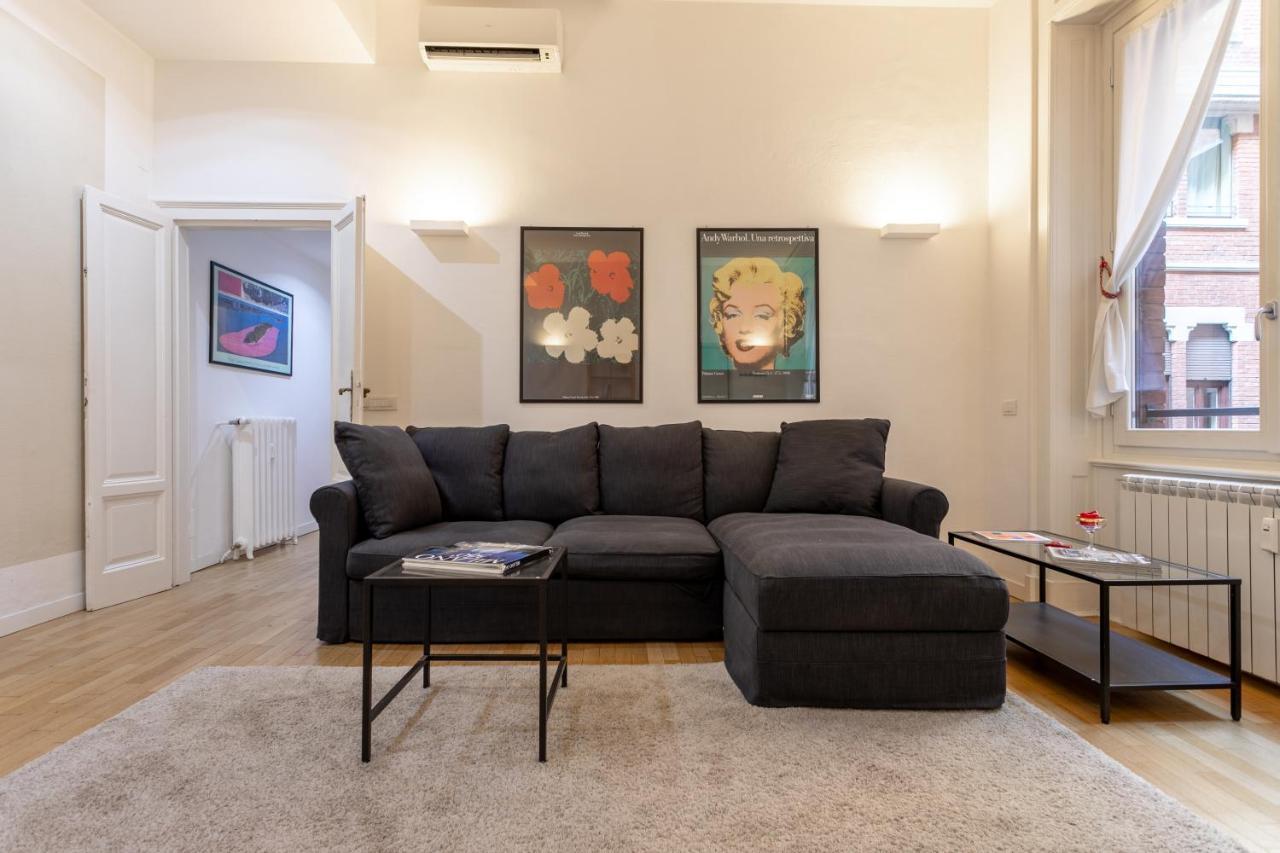 Co99 - Modern Two Bedrooms In Castello Cova Mailand